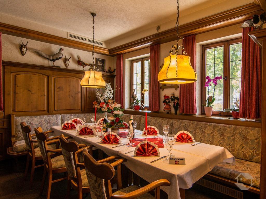 Hotel Restaurant Alte Linde Bad Wildbad Eksteriør billede